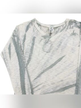 NWT Freeloader Long Sleeve Tie dye Top Medium